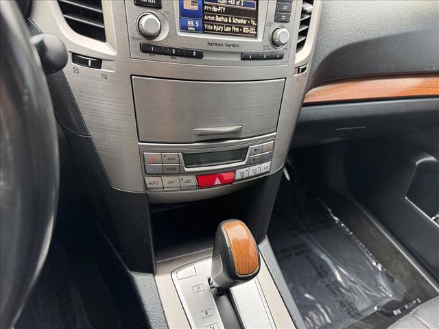 Used 2014 Subaru Outback 2.5i Limited w/ Popular Package #1B AWD/4WD image 11