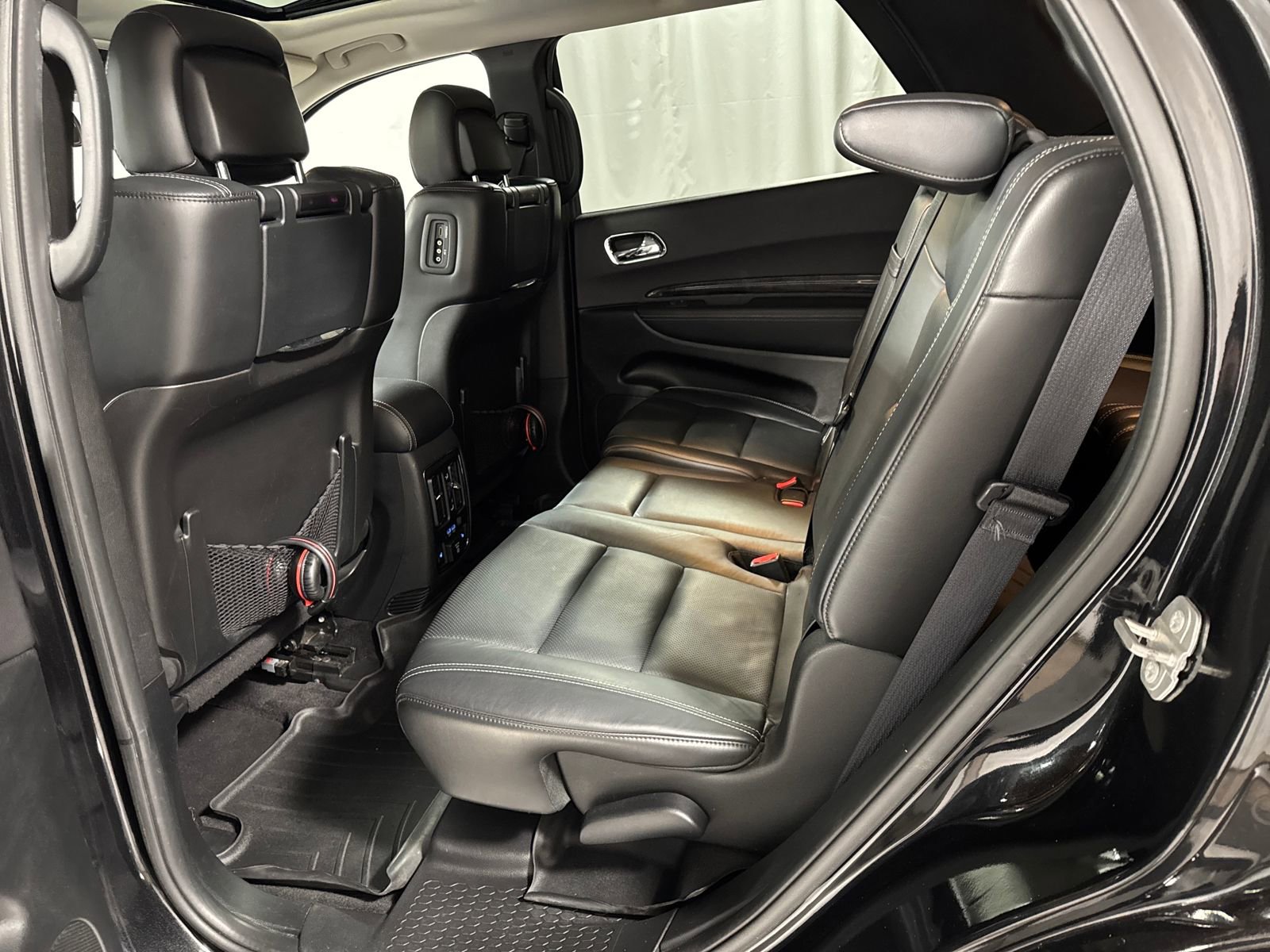 Used 2016 Dodge Durango Citadel w/ Premium Entertainment Group image 12