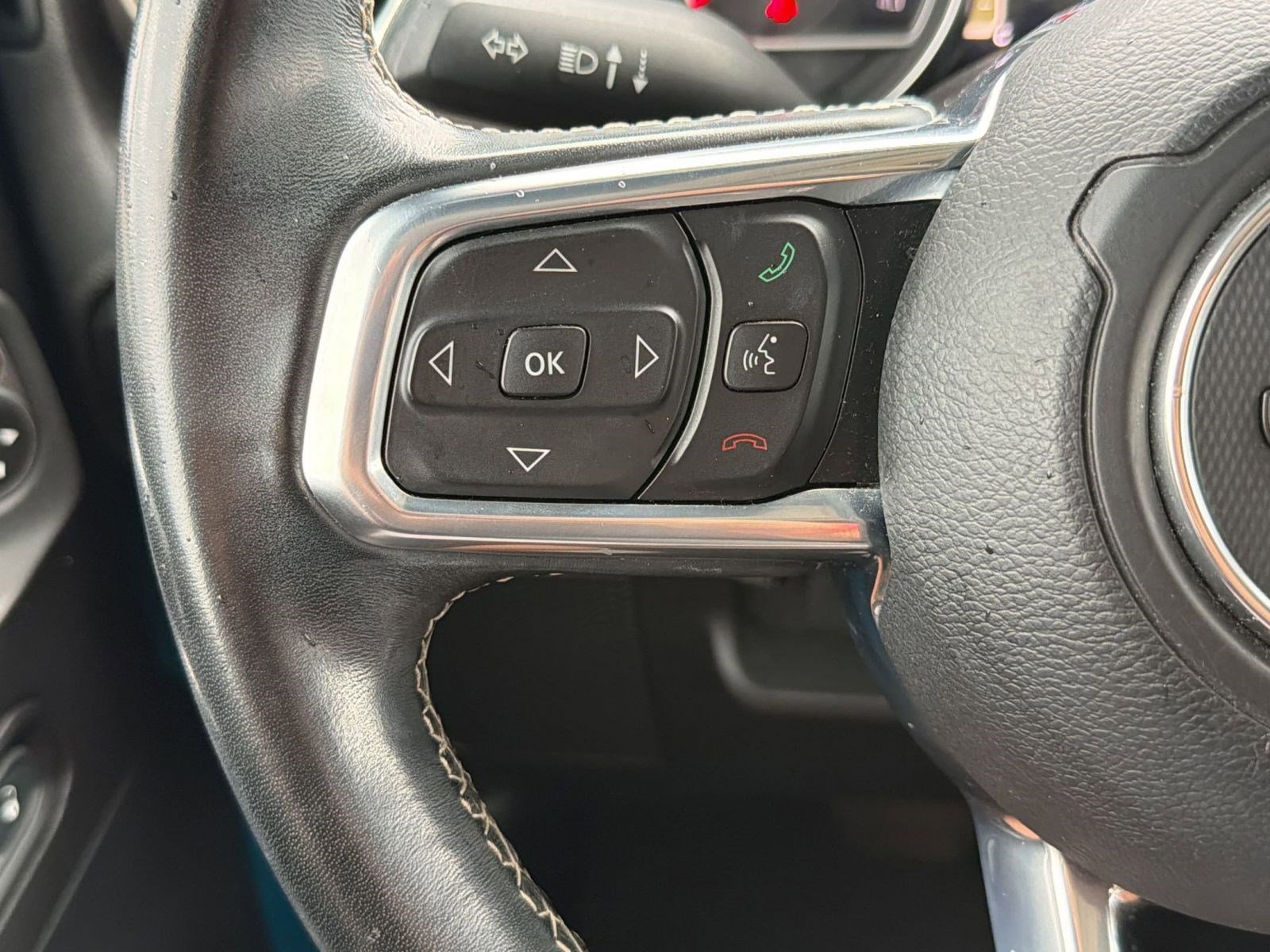 Used 2020 Jeep Wrangler Unlimited Rubicon AWD/4WD image 14