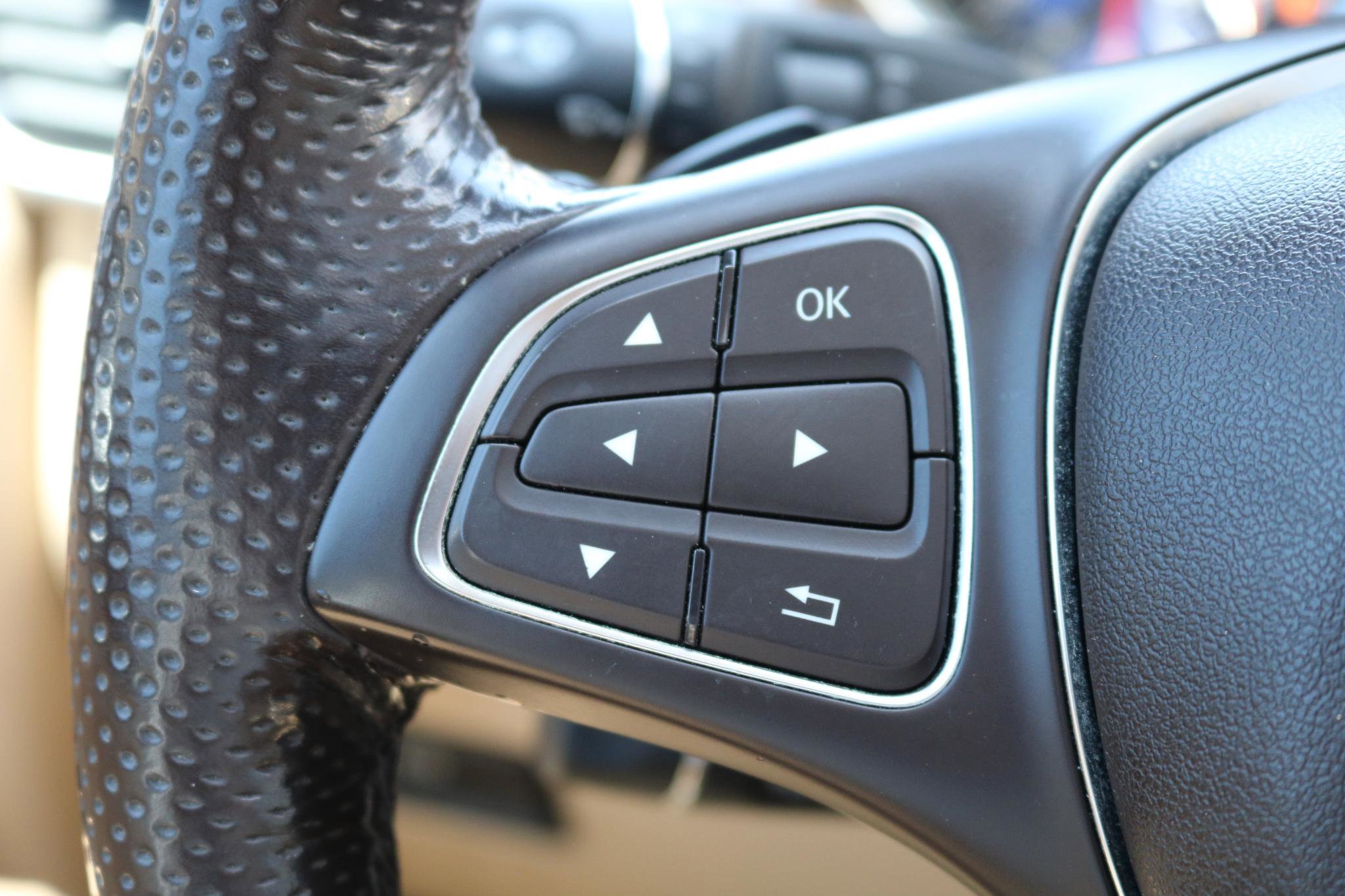 Used 2016 Mercedes-Benz GLE 350 RWD 4dr GLE 350 w/ Premium Package image 71