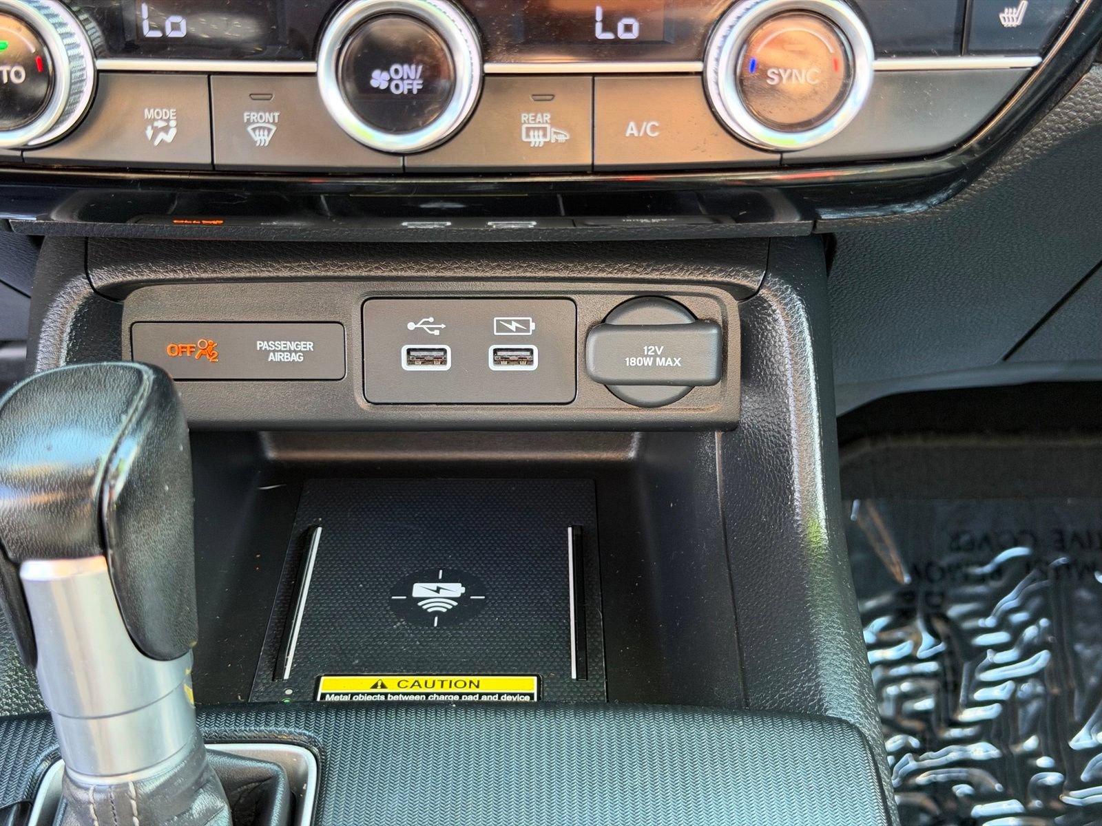 Used 2024 Honda Civic Touring image 25
