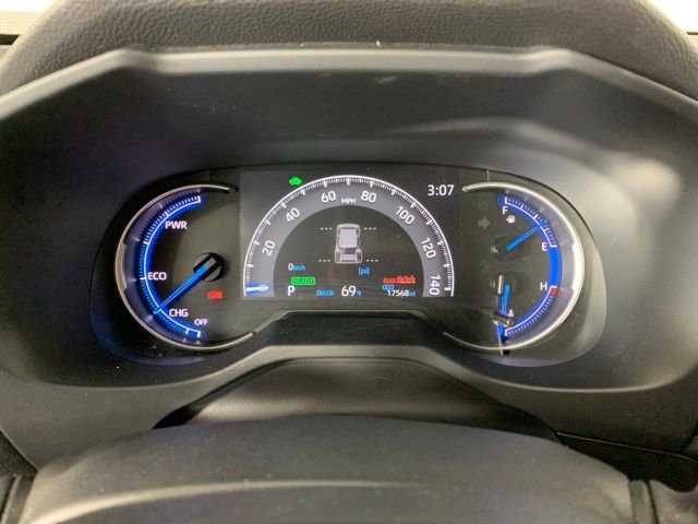 Used 2025 Toyota RAV4 LE AWD/4WD image 20