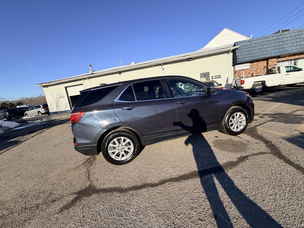 Used 2018 Chevrolet Equinox LT FWD image 8