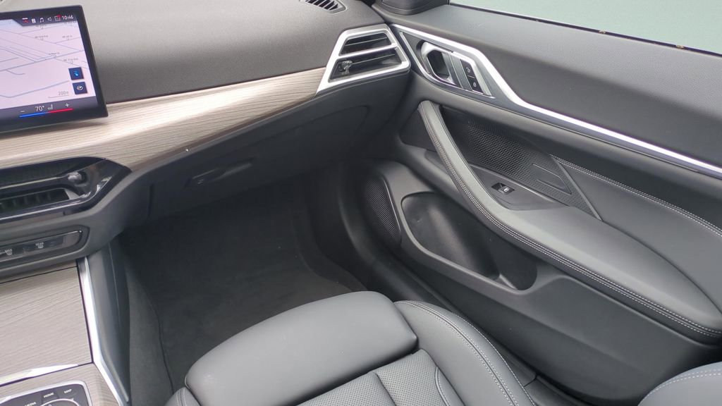 Used 2025 BMW i4 eDrive40 w/ Parking Assistance Package image 16