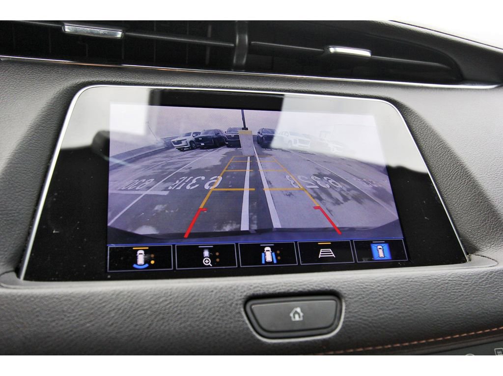 Used 2022 Cadillac XT4 Sport w/ Comfort Package FWD image 22