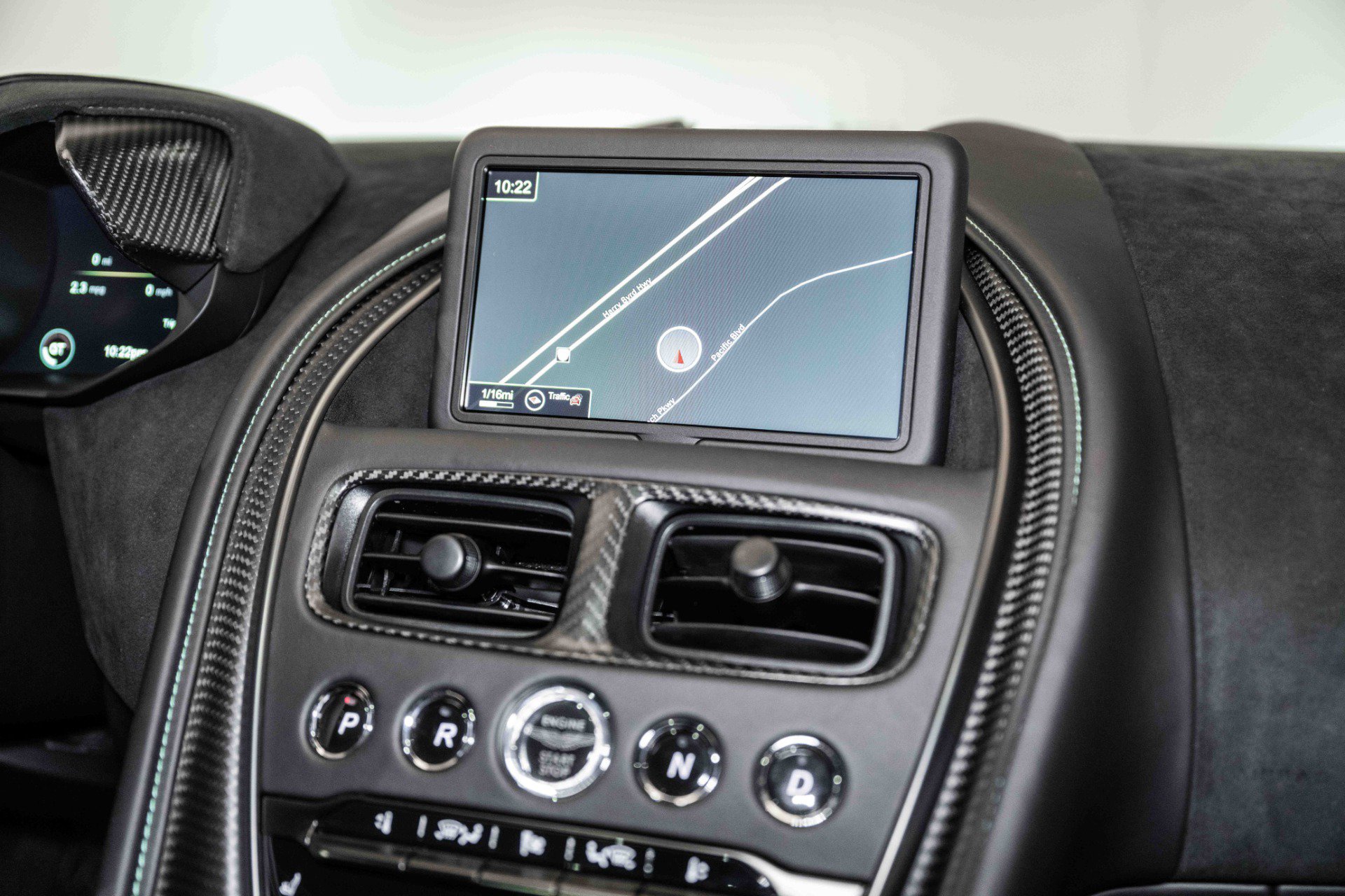 Used 2023 Aston Martin DBS Coupe RWD image 22