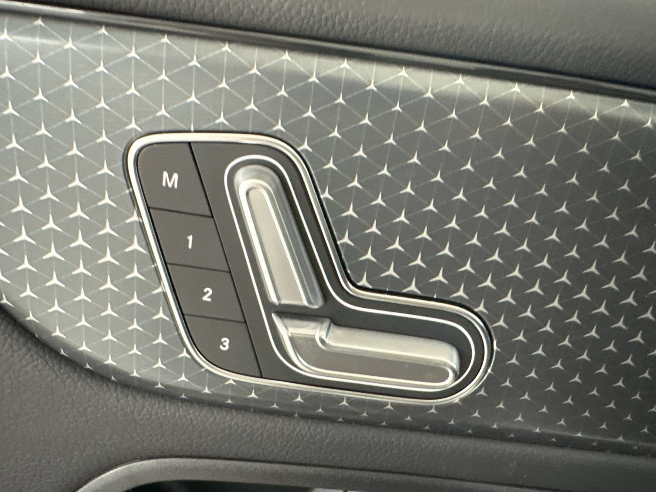 Certified 2026 Mercedes-Benz GLB 250 image 21
