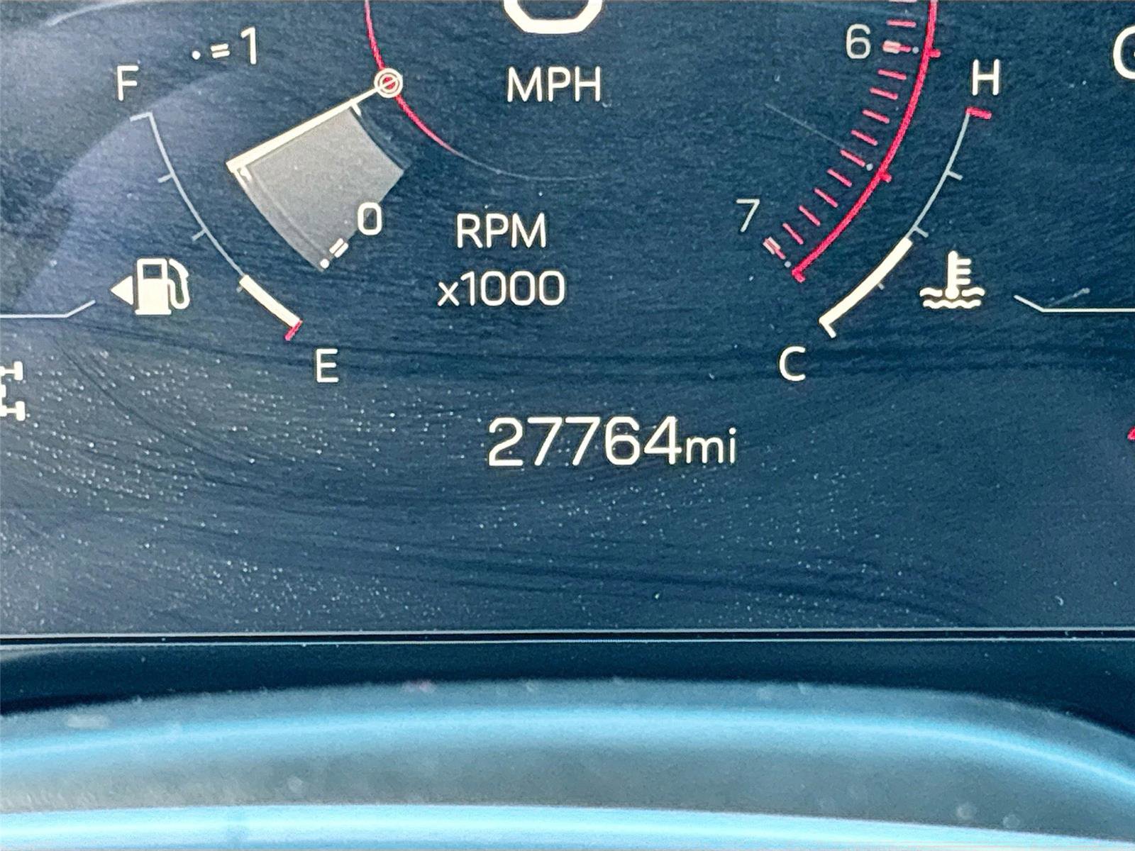 Used 2025 GMC Yukon Denali image 12