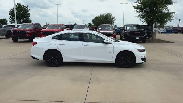 Used 2024 Chevrolet Malibu LT FWD image 9