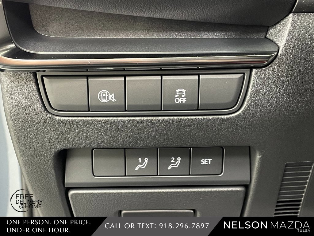 New 2026 MAZDA MAZDA3 Carbon image 26