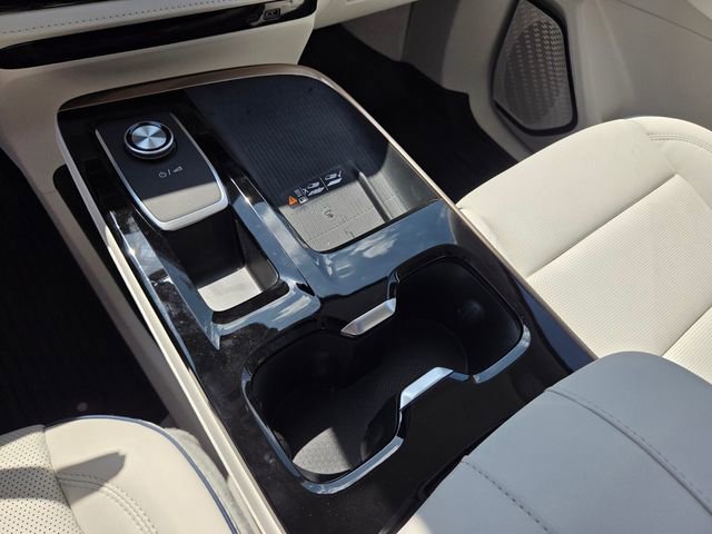 New 2026 Buick Enclave Avenir w/ Super Cruise Package FWD image 27