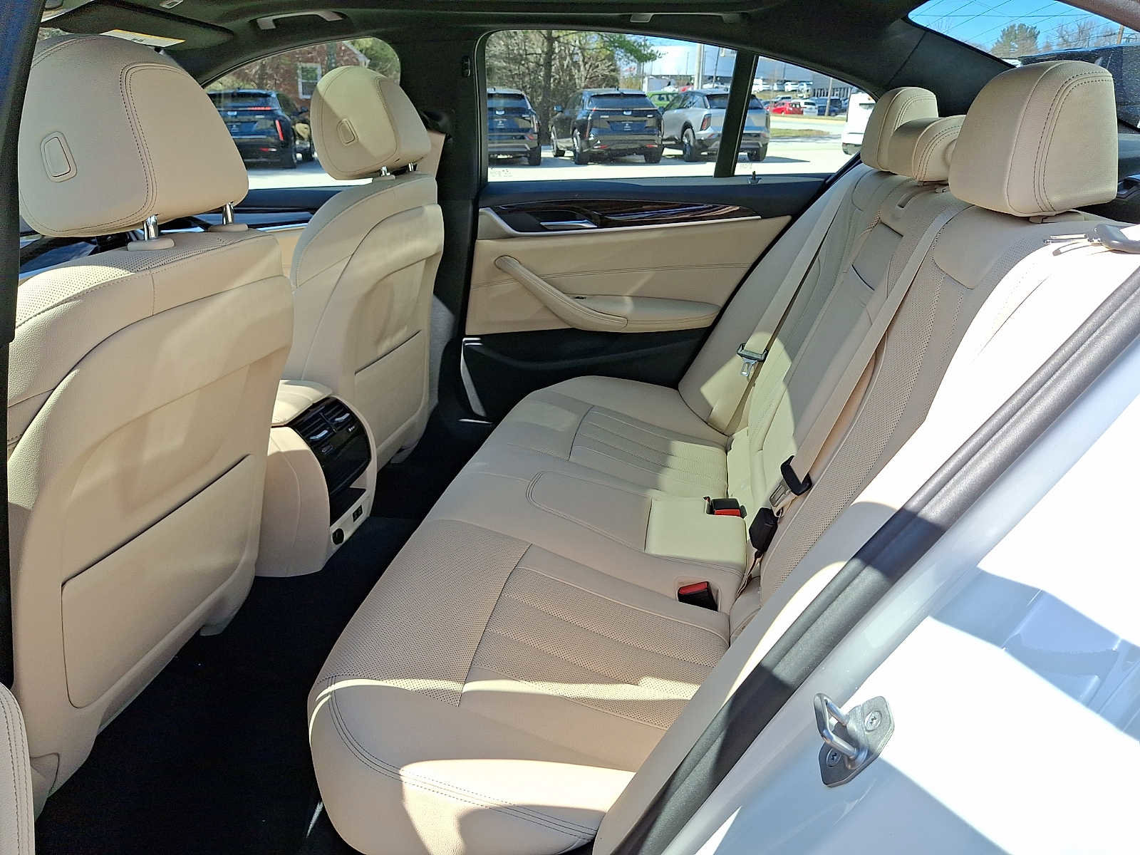 Used 2022 BMW 540i xDrive w/ Convenience Package image 23