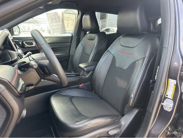 Used 2023 Jeep Compass Trailhawk AWD/4WD image 25