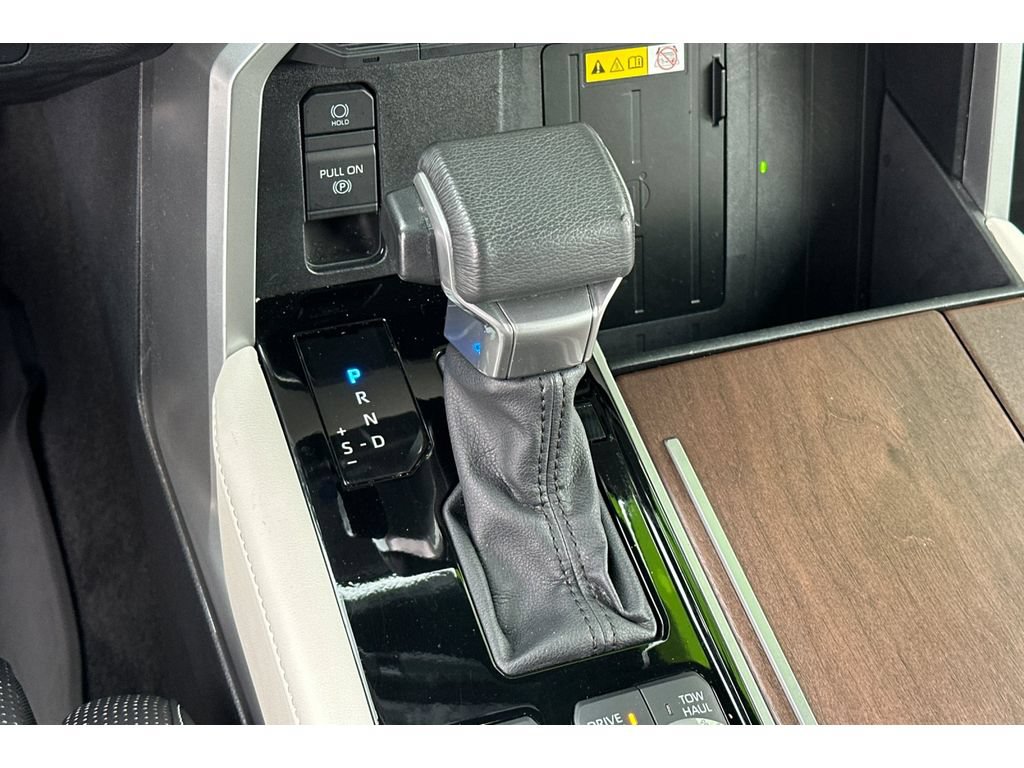 Used 2024 Toyota Sequoia Capstone AWD/4WD image 26
