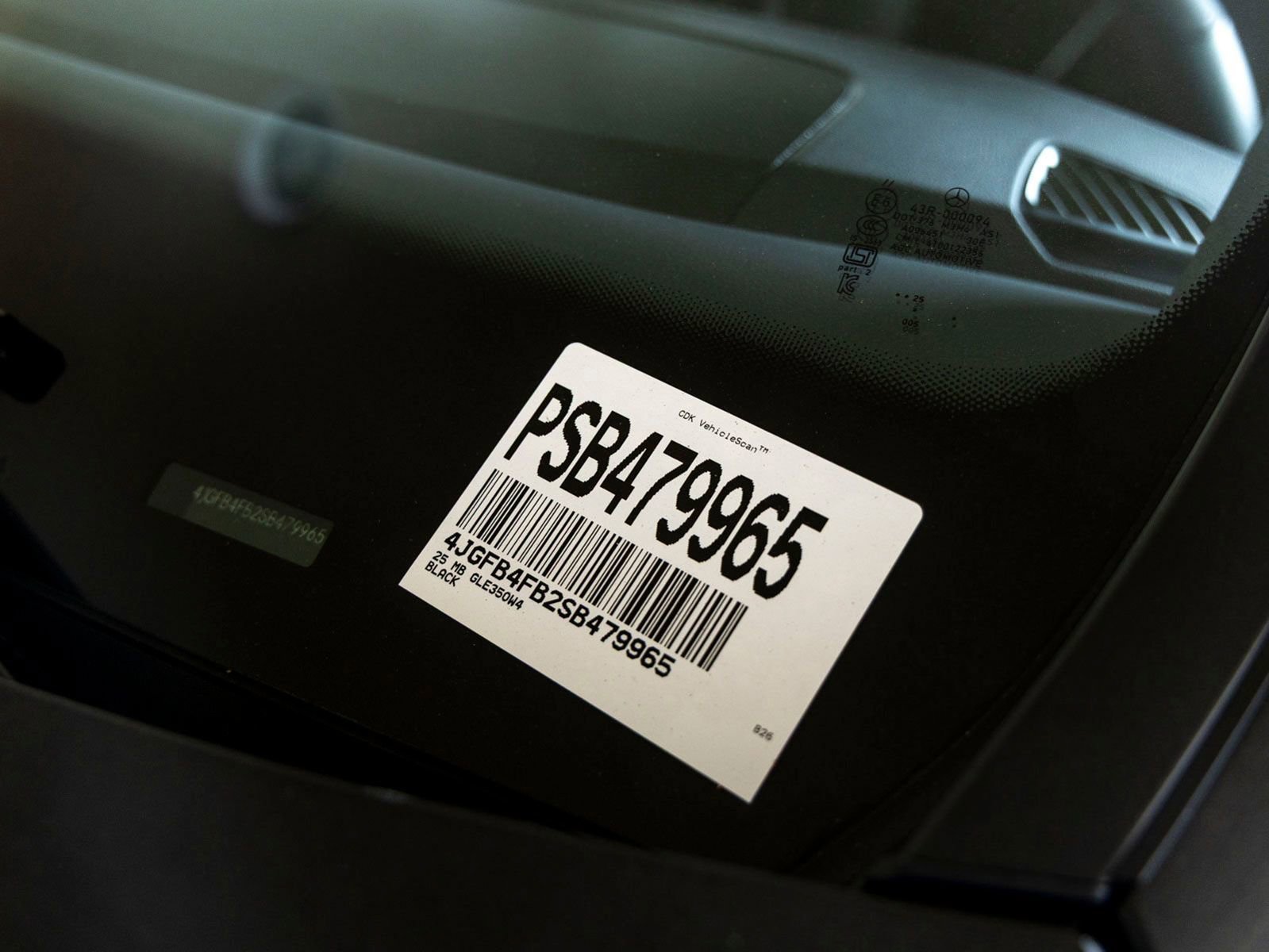 Used 2025 Mercedes-Benz GLE 350 4MATIC image 33