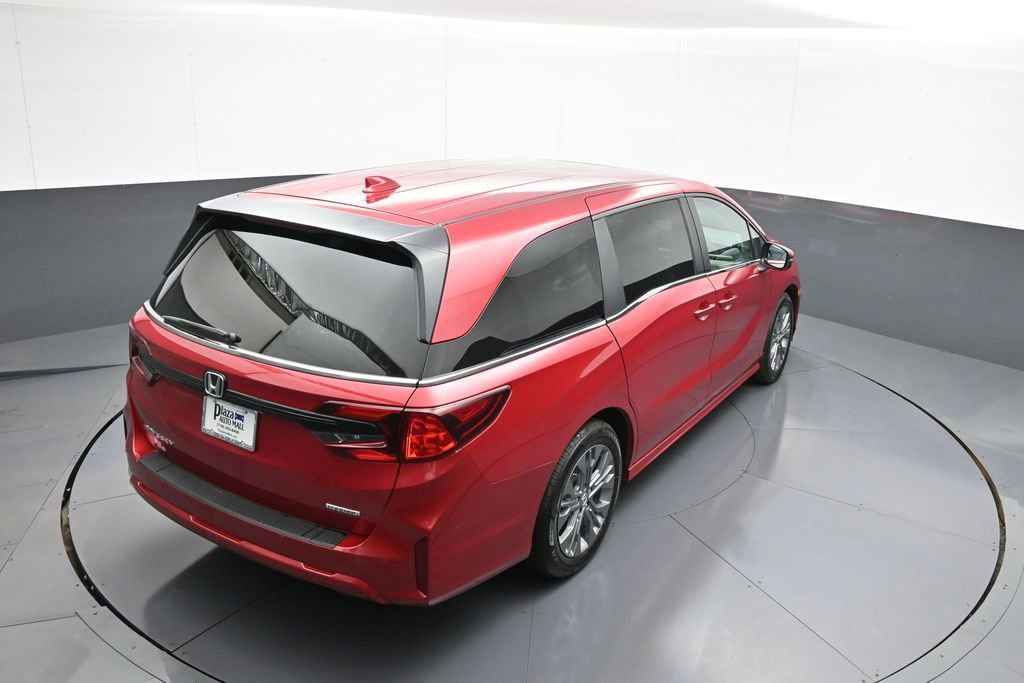 Used 2025 Honda Odyssey Touring image 42