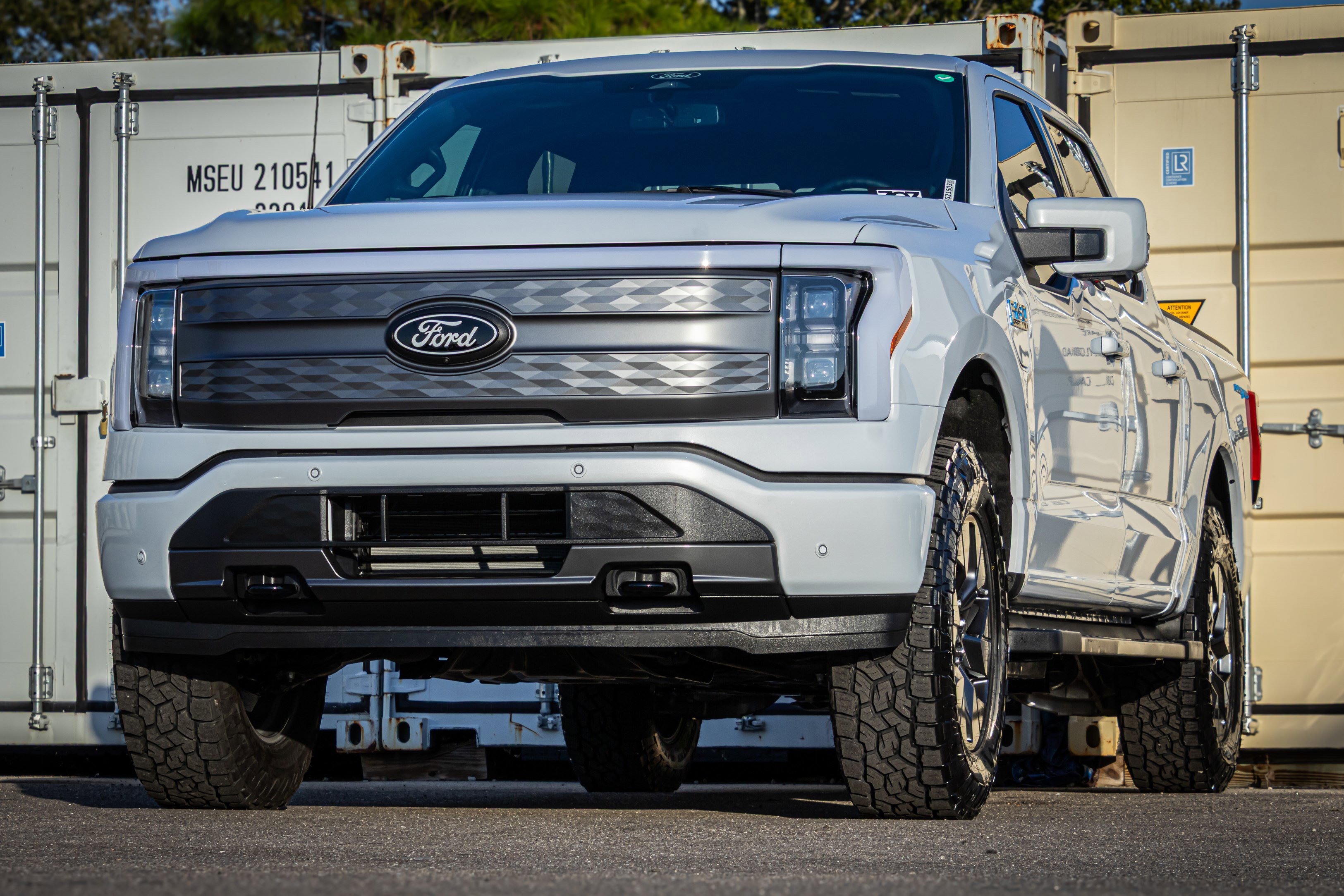 New 2025 Ford F150 Lightning Lariat AWD/4WD image 8