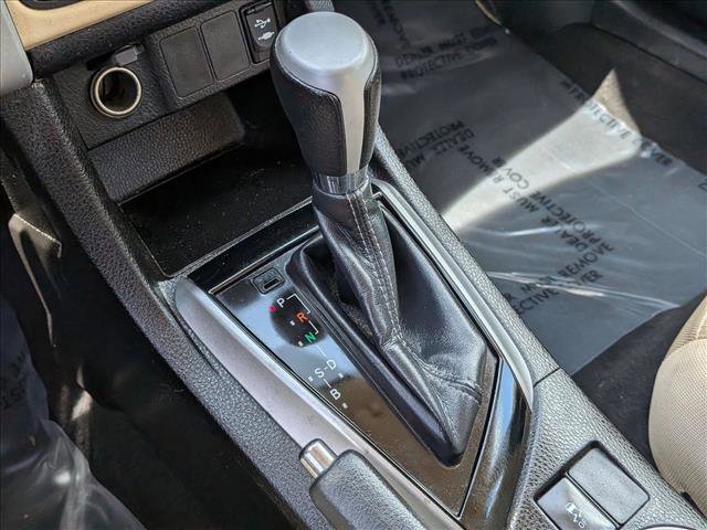 Used 2019 Toyota Corolla LE FWD image 12