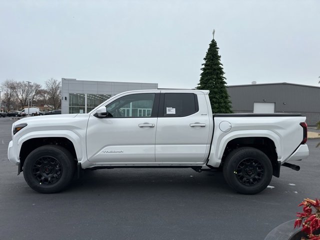 New 2025 Toyota Tacoma SR5 image 4