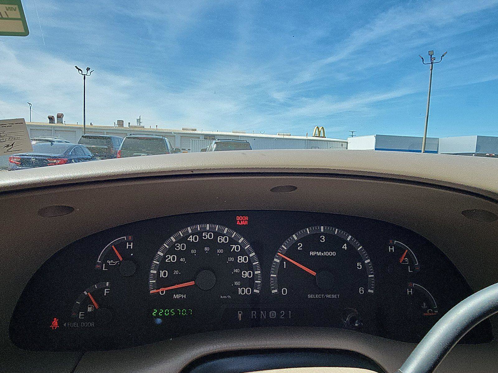 Used 2001 Ford F150 Lariat AWD/4WD image 11