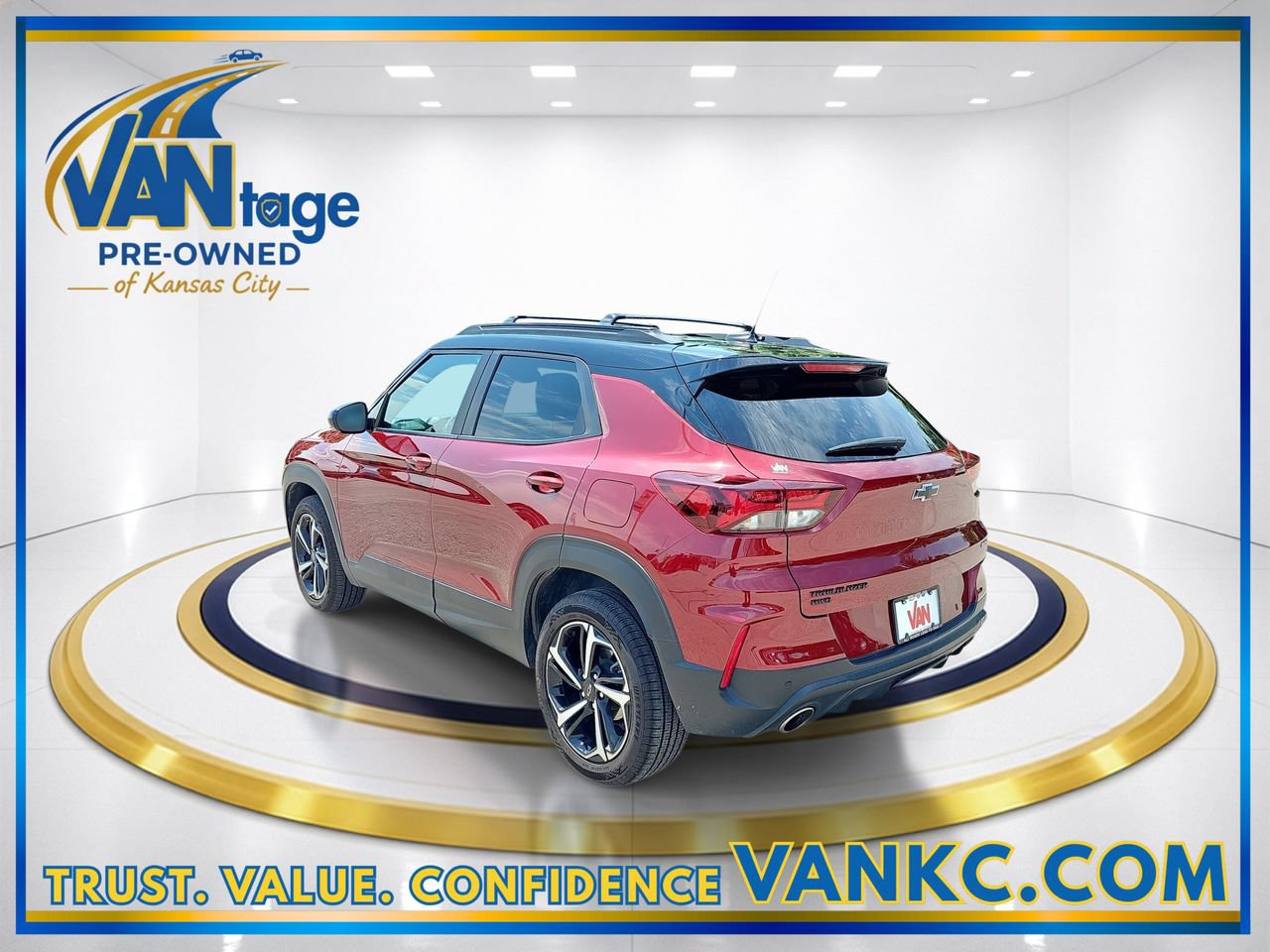 Used 2023 Chevrolet TrailBlazer RS w/ Sun and Liftgate Package AWD/4WD image 9