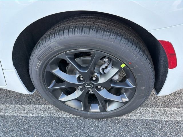 New 2026 Chrysler Pacifica Select w/ S Appearance Package image 6