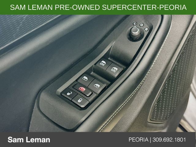 Used 2025 Jeep Grand Cherokee Altitude image 17