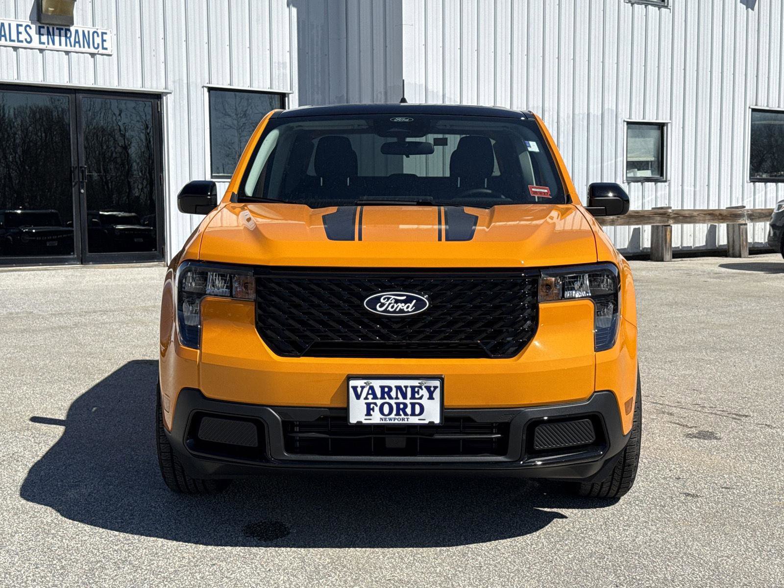 New 2026 Ford Maverick XLT AWD/4WD image 2