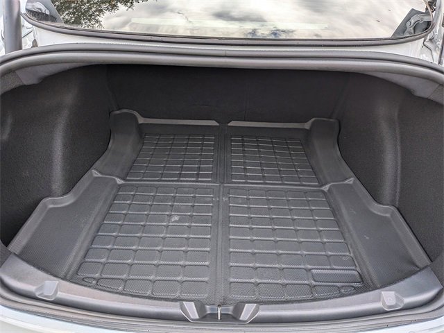 Used 2021 Tesla Model 3 Standard Range Plus image 13