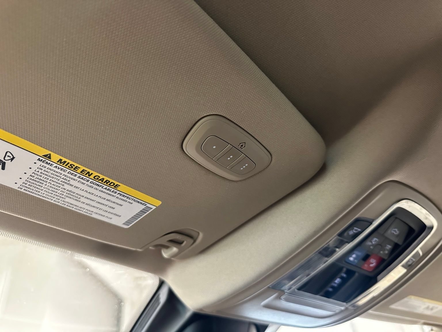 Used 2021 RAM 1500 Laramie AWD/4WD image 34