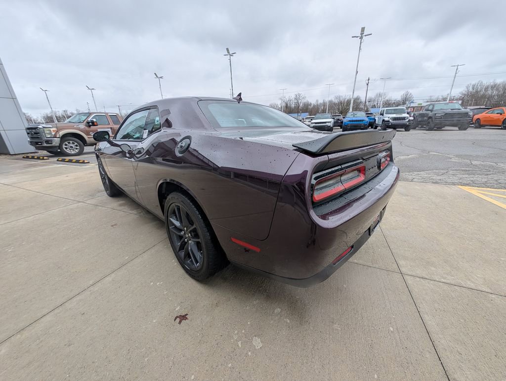 Used 2022 Dodge Challenger GT w/ Plus Package image 6