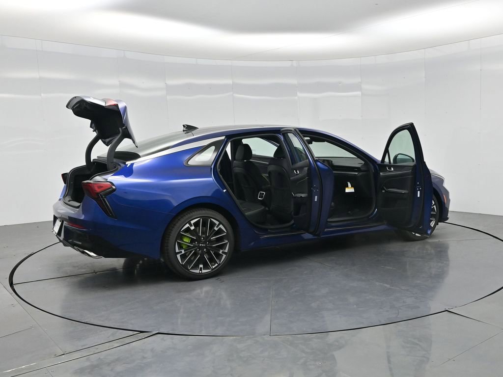 New 2026 Kia K5 GT FWD image 4