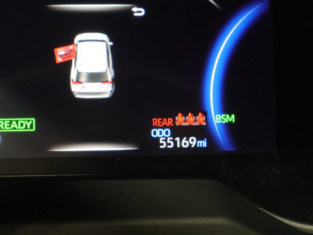 Used 2024 Toyota RAV4 XSE AWD/4WD image 39
