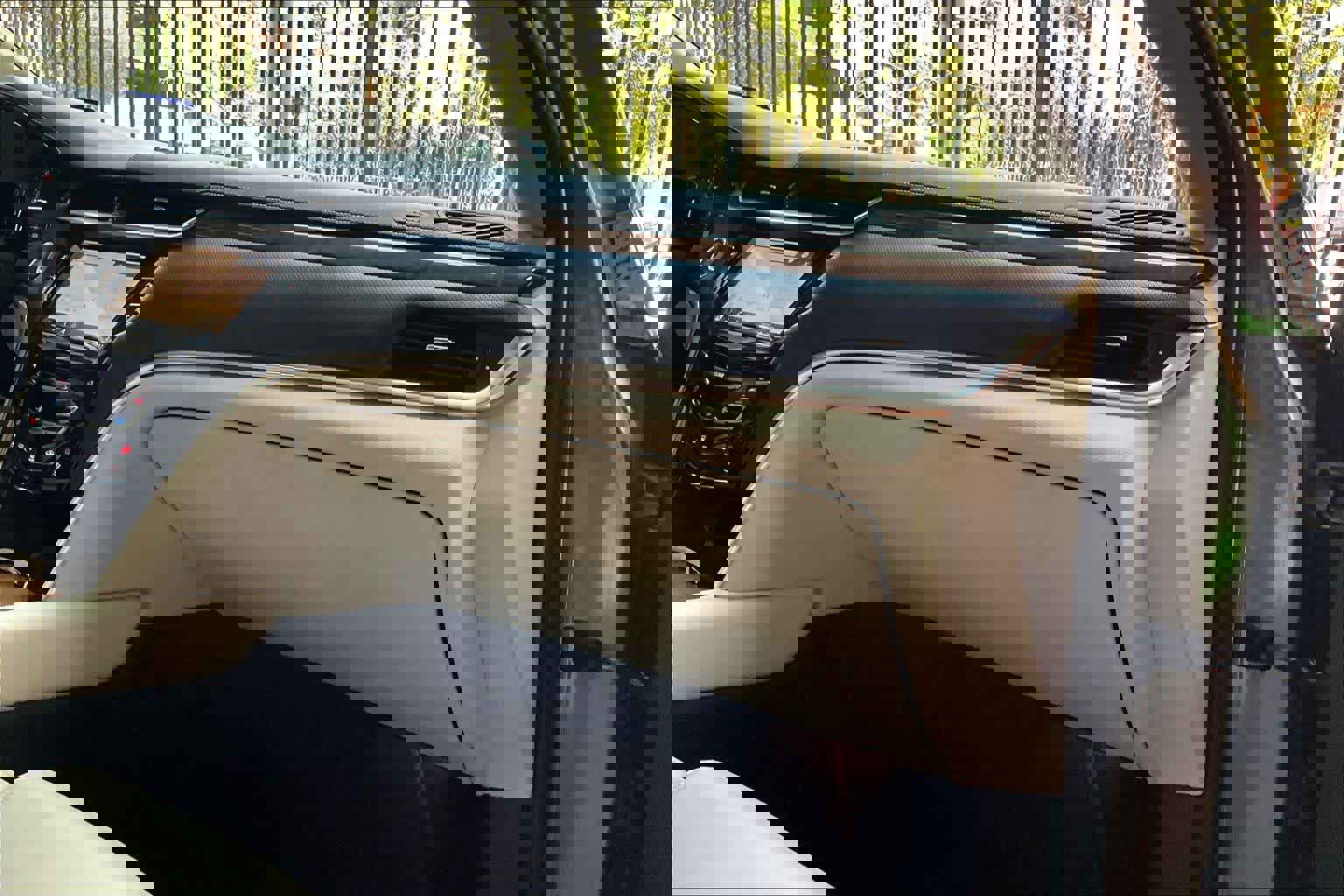 Used 2018 Cadillac XTS Luxury w/ Driver Awareness Package image 18