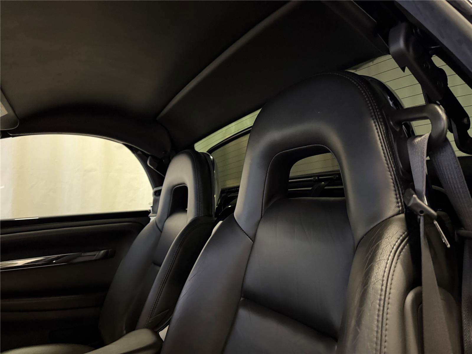 Used 2006 Chevrolet SSR w/ Preferred Equipment Group image 22