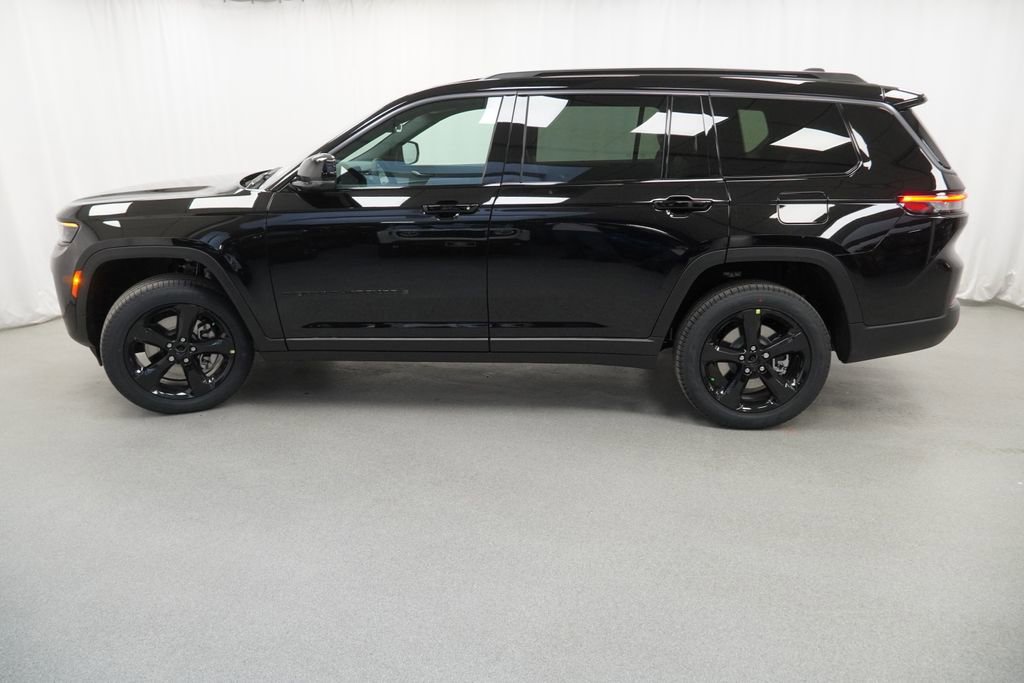 New 2026 Jeep Grand Cherokee L Limited AWD/4WD image 14