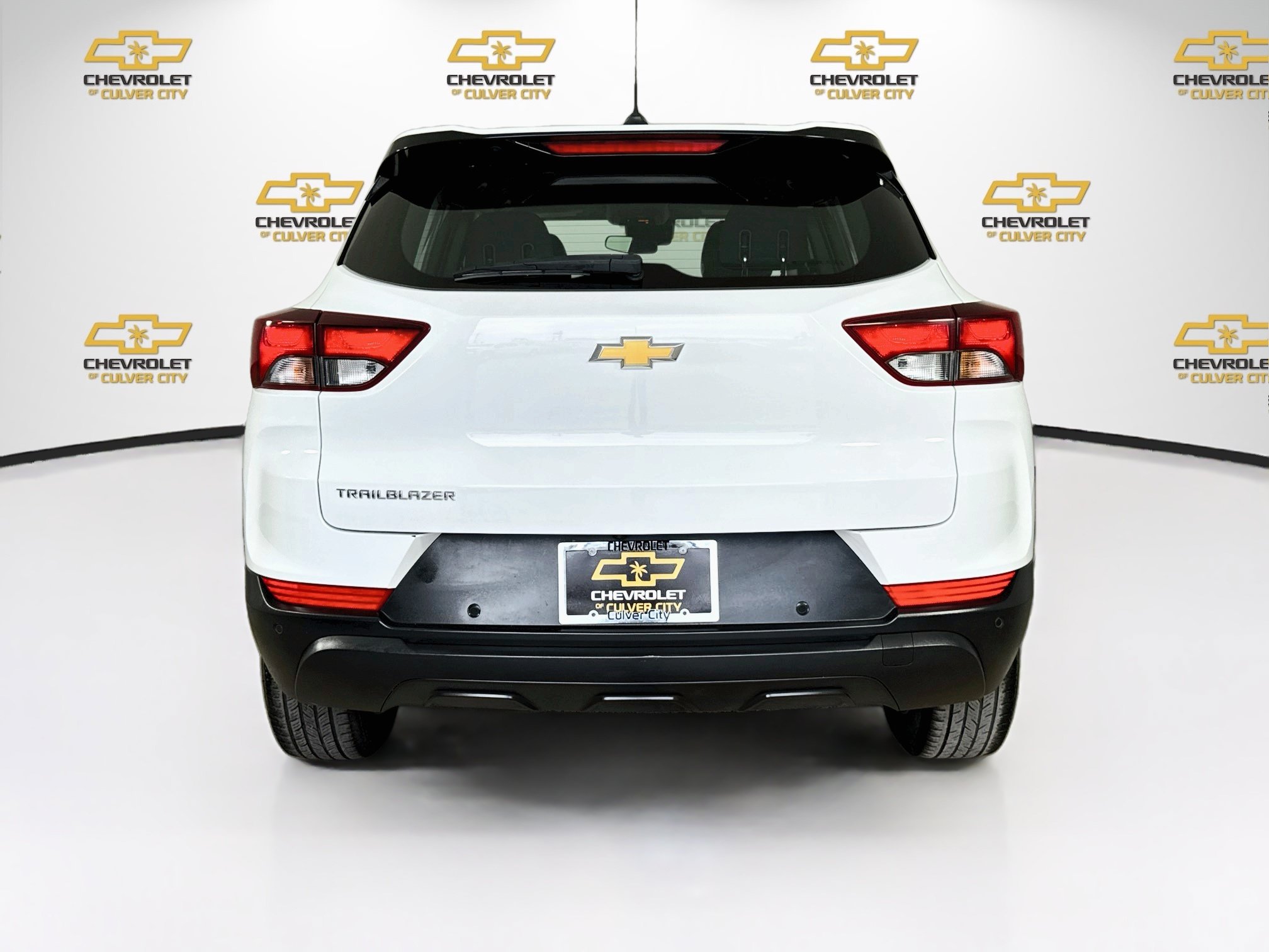 Used 2023 Chevrolet TrailBlazer LS FWD image 7