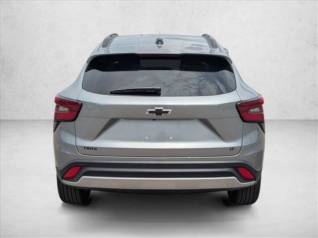 New 2026 Chevrolet Trax LT w/ Driver Confidence Package FWD image 6