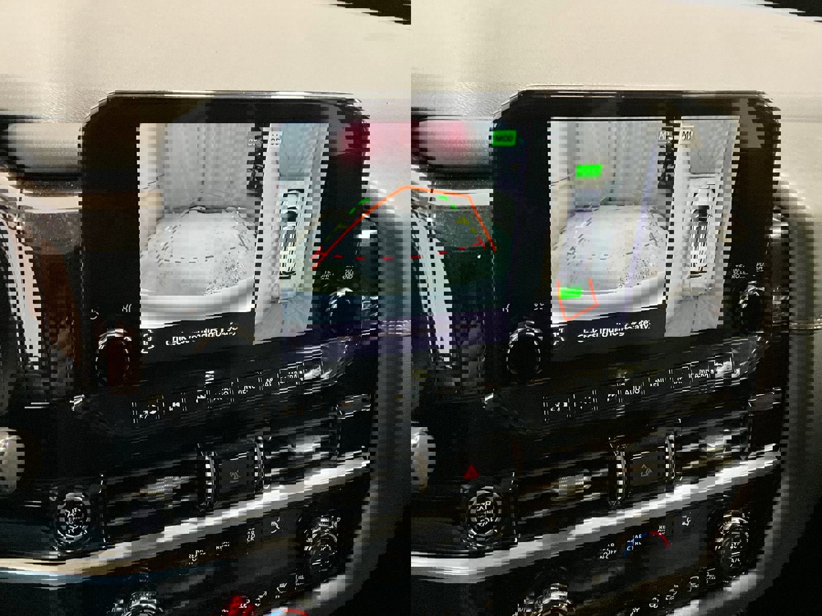 Used 2023 Nissan Pathfinder Platinum image 21