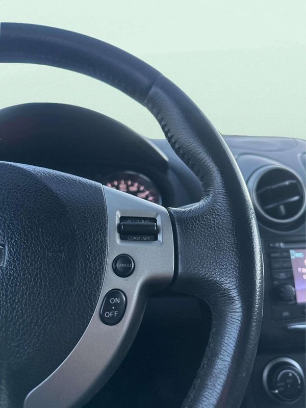 Used 2013 Nissan Rogue SL image 30