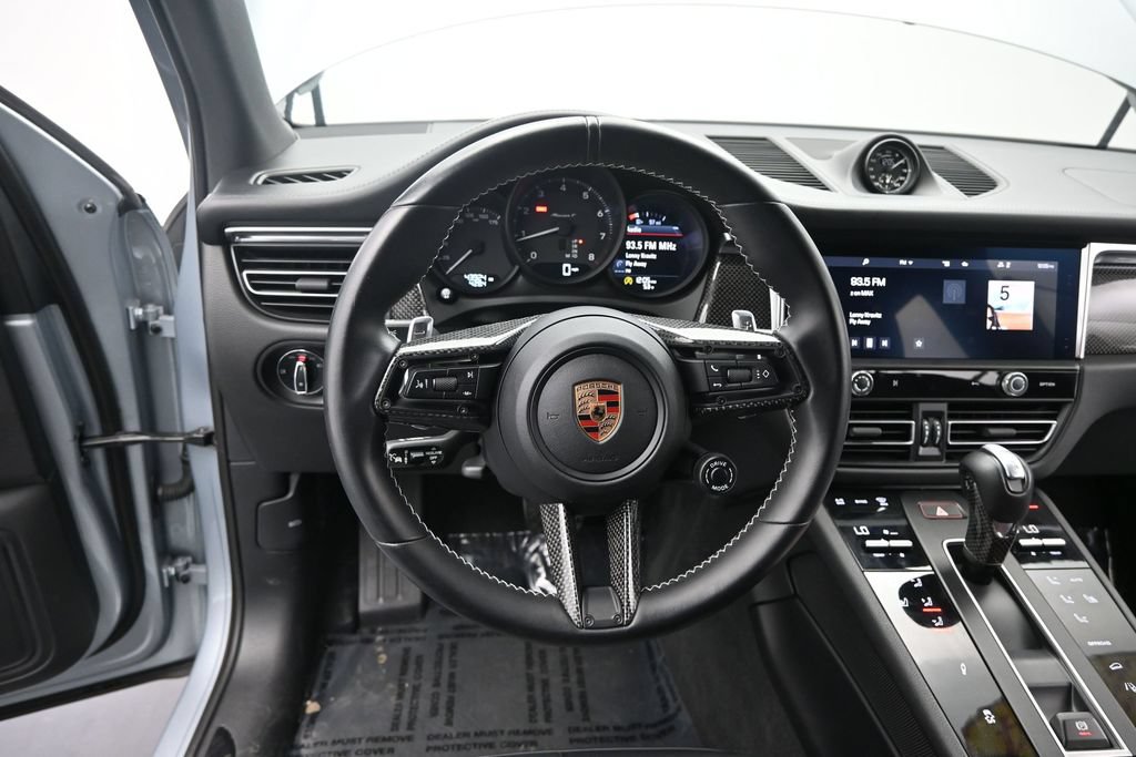Used 2024 Porsche Macan Turbo AWD/4WD image 37
