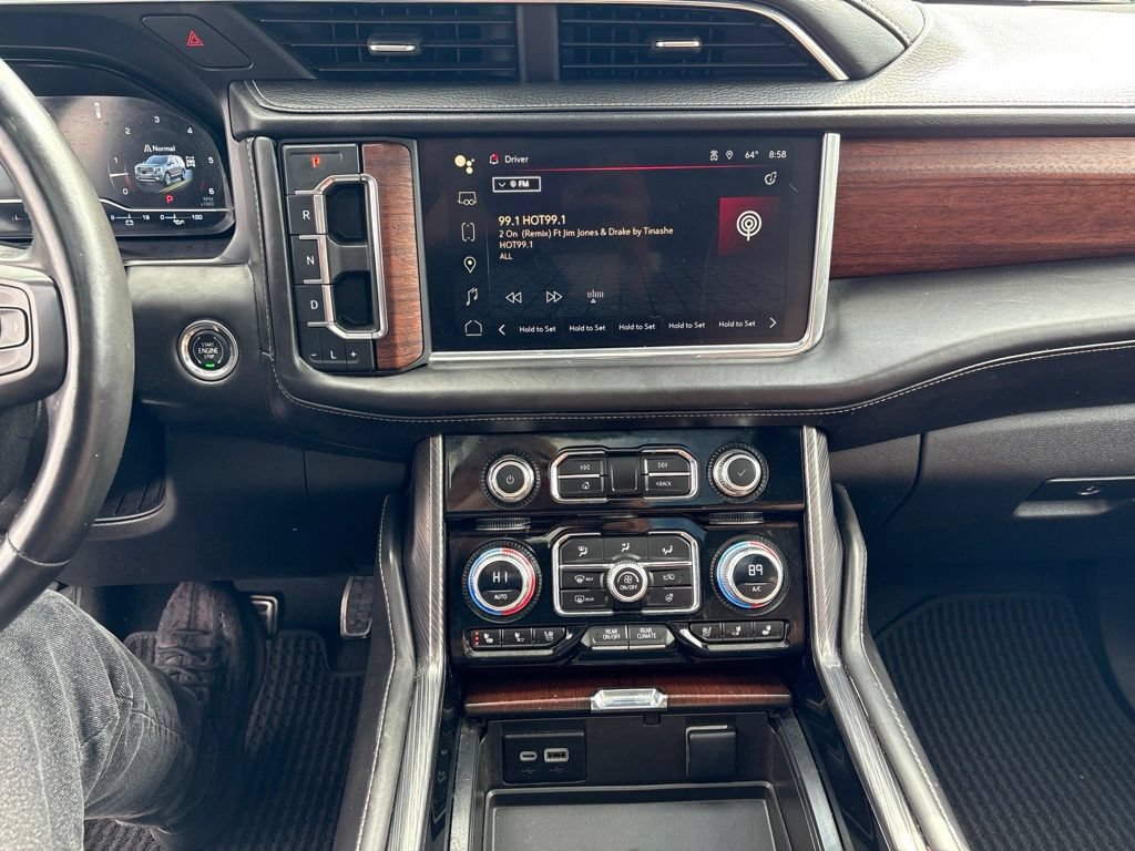 Used 2023 GMC Yukon Denali Ultimate AWD/4WD image 27