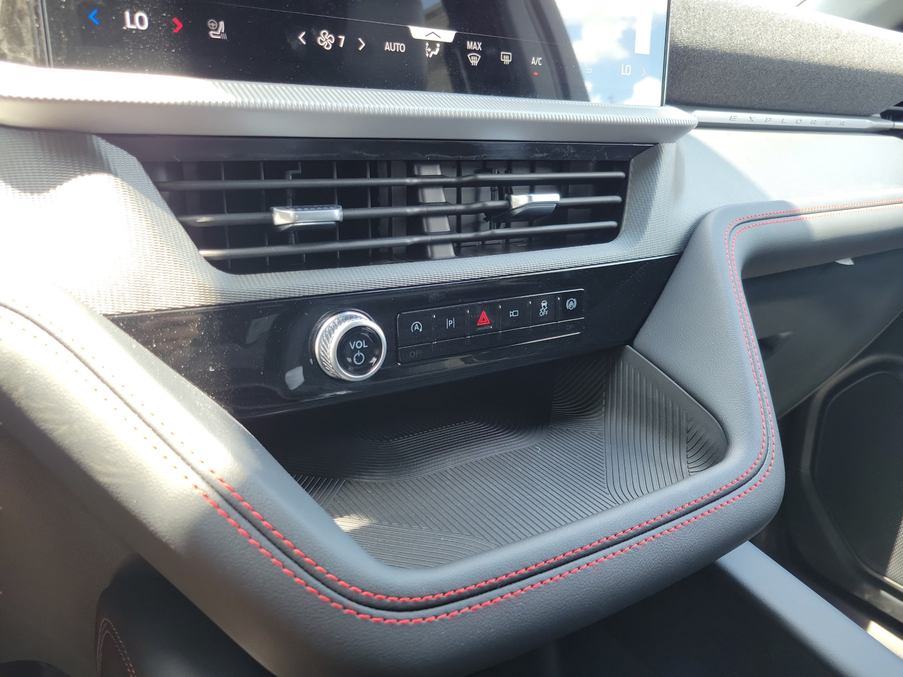 New 2026 Ford Explorer ST-Line w/ ST-Line Street Pack RWD image 26