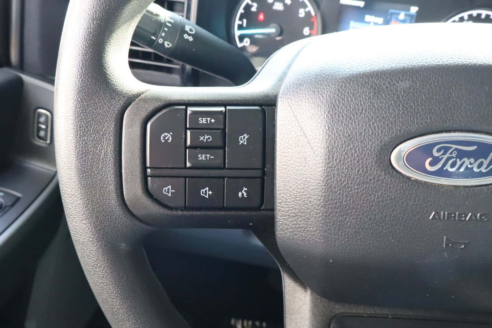 Used 2024 Ford F250 XL w/ STX Appearance Package AWD/4WD image 24