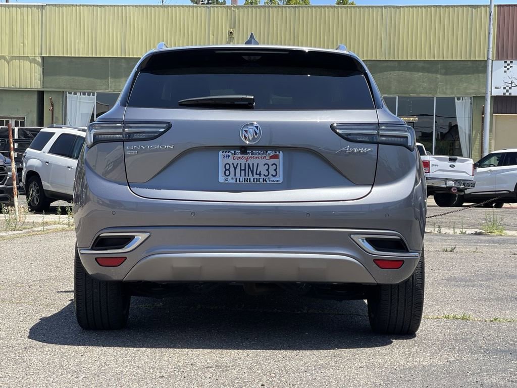Used 2022 Buick Envision Avenir w/ Technology Package II AWD/4WD image 39