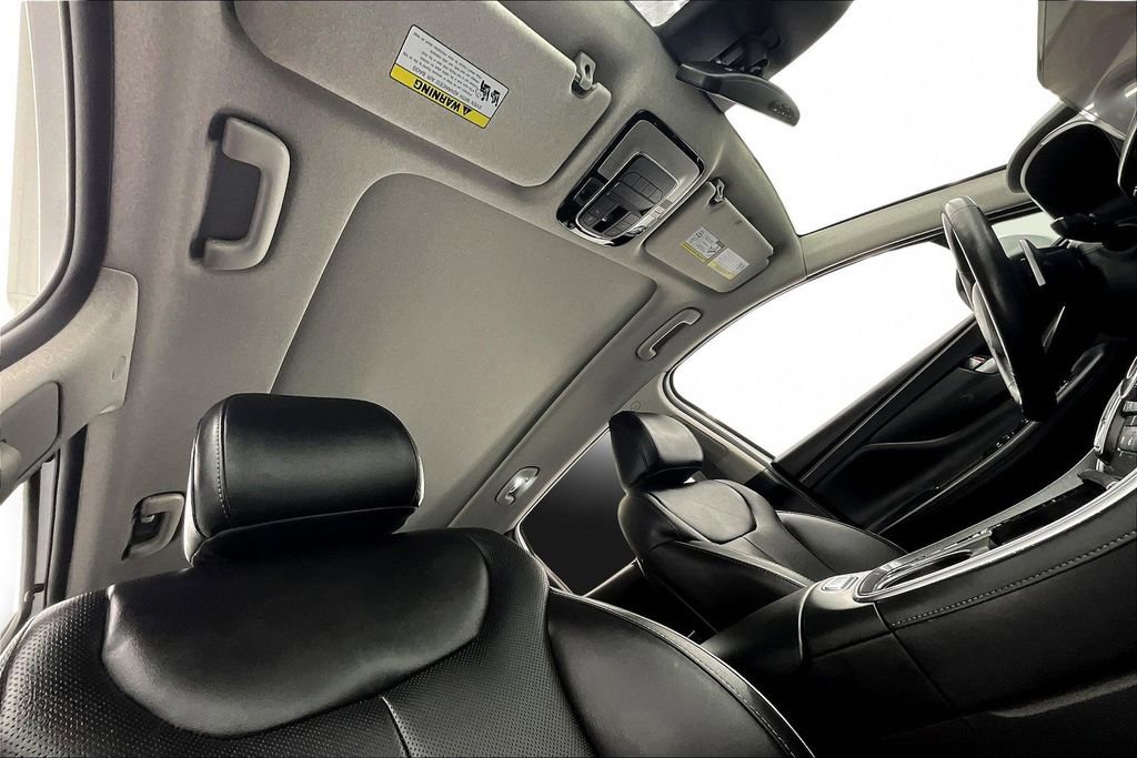 Used 2022 Hyundai Santa Fe Limited image 22