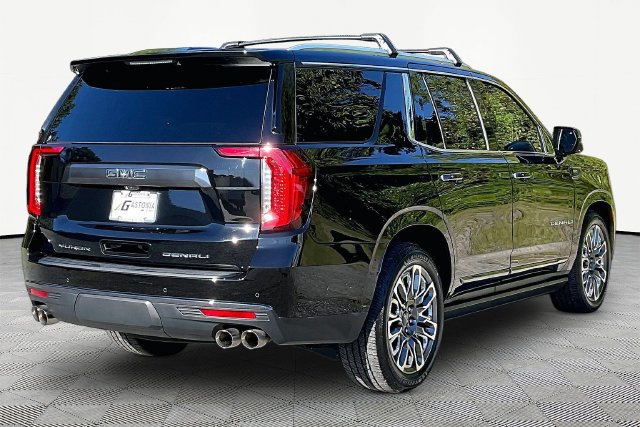 Used 2024 GMC Yukon Denali Ultimate AWD/4WD image 5
