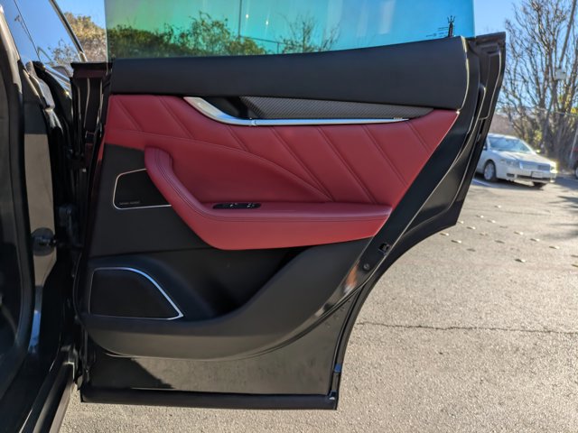 Used 2023 Maserati Levante Modena S image 27