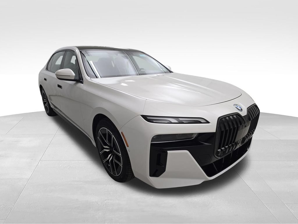 New 2026 BMW 750e xDrive AWD/4WD image 2