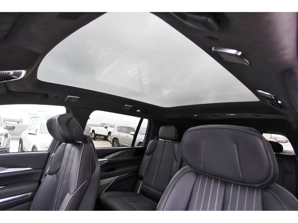 New 2026 Cadillac Escalade IQ Sport 2 w/ LPO, ONYX Package AWD/4WD image 23